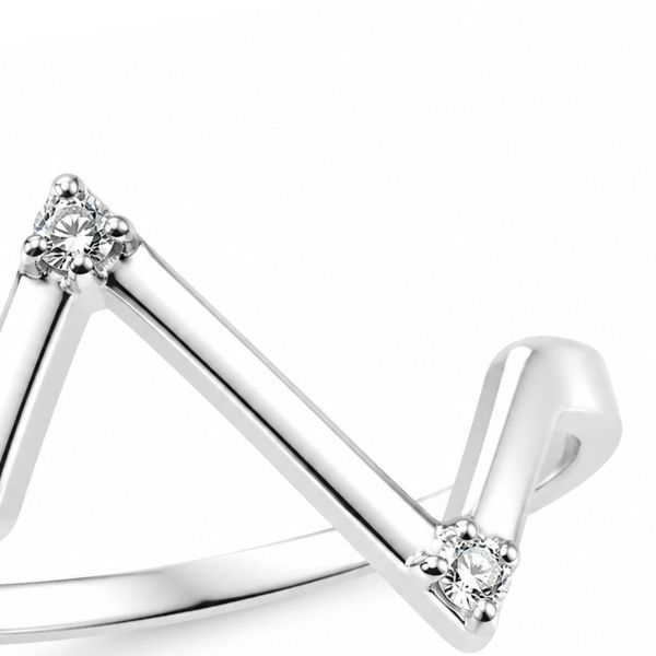 Каблучка срібна фантазія з фіанітами Silver Style 18 р. (10311.15 sku:2300104307837) 10311.15 фото