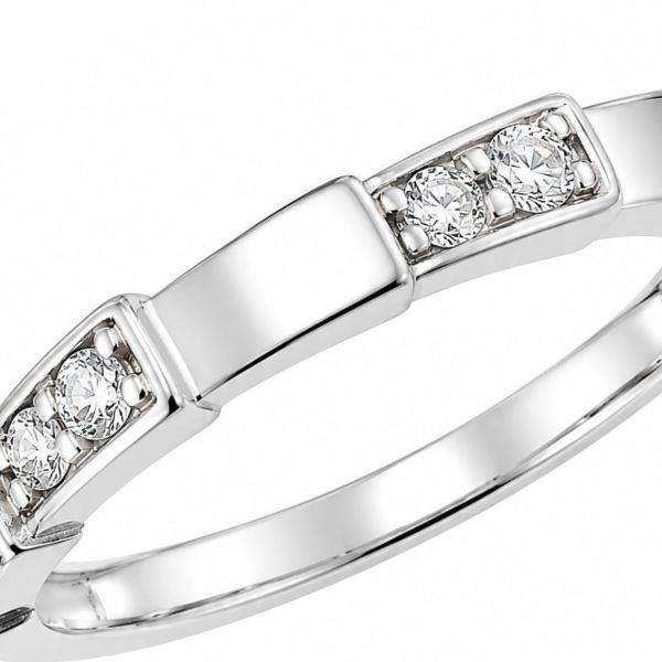 Кольцо серебряное фантазия с фианитами Silver Style 16 р. (10541.20 sku:2300102958895) 10541.20 фото