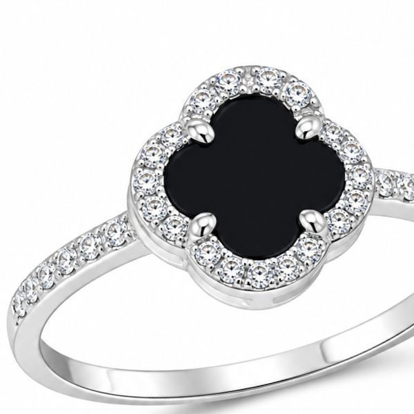 Кольцо серебряное Клевер с ониксом и фианитами Silver Style 17 р. (120316.60 sku:2300104345242) 120316.60 фото