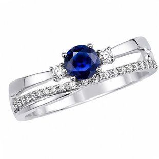 Каблучка срібна фантазія з фіанітами Silver Style 18 р. (10745.50 sku:2300103176045) 10745.50 фото