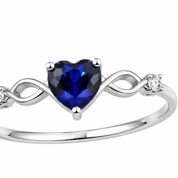 Кольцо серебряное фантазия с фианитами Silver Style 17 р. (11875.66 sku:2300104041267) 11875.66 фото